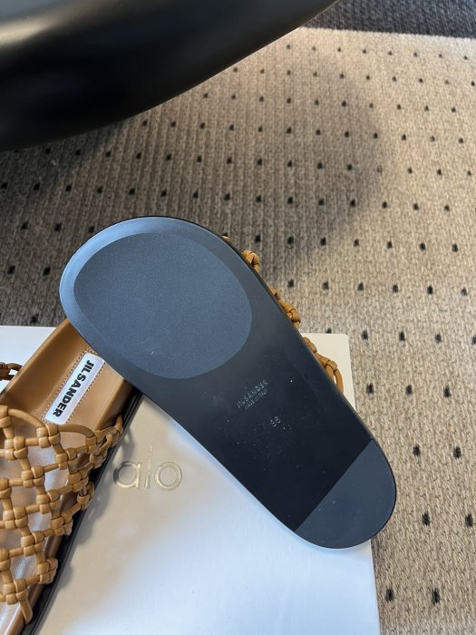 Шльопанці жіночі фото 6