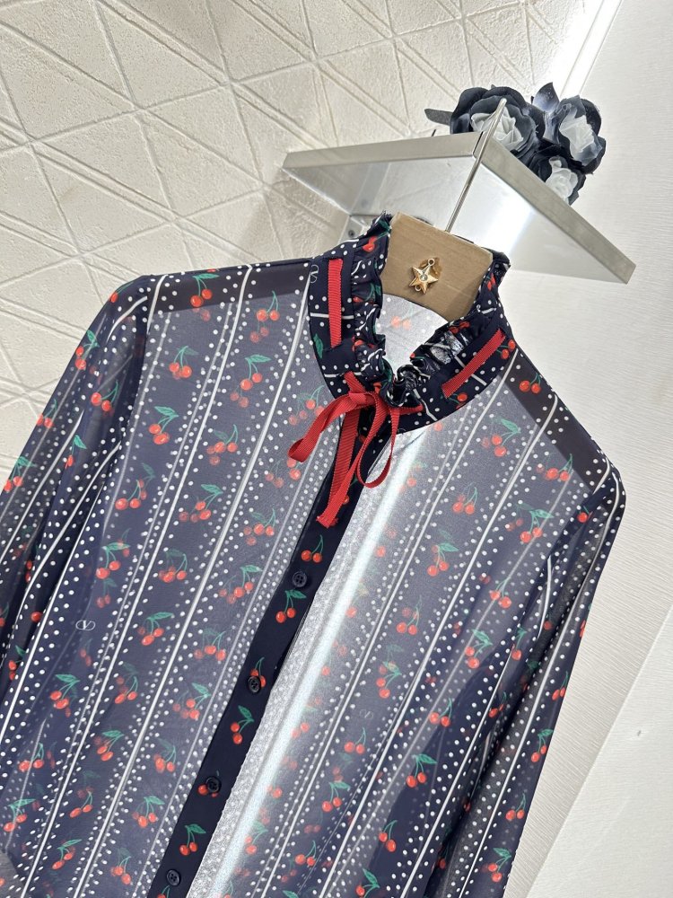 Shirt women's фото 3