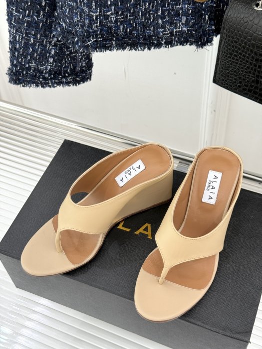 Босоножки фото 2