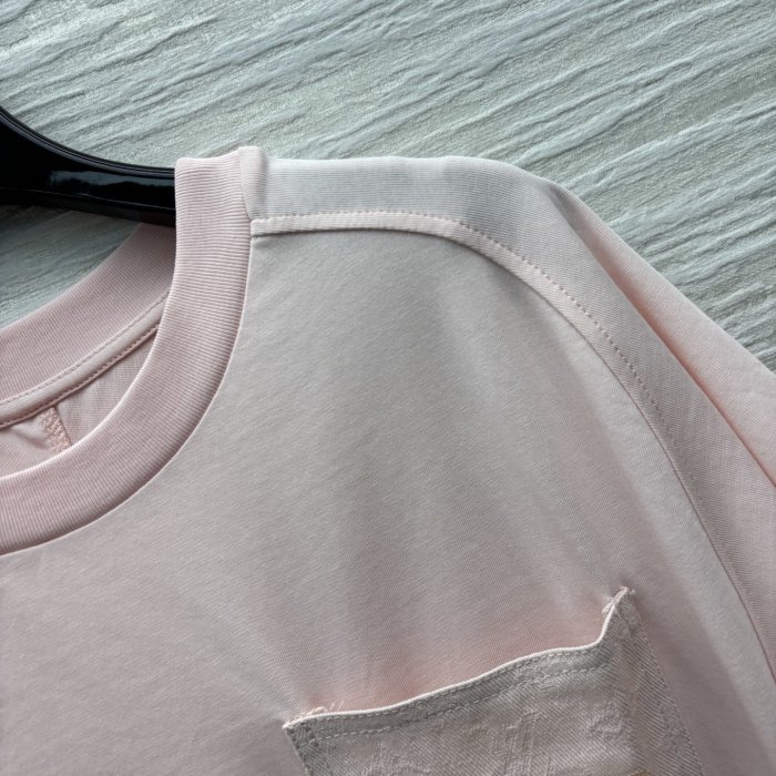 Футболка жіноча фото 5