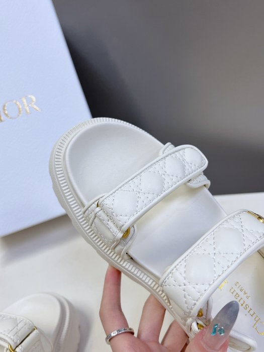 Sandals women's фото 7