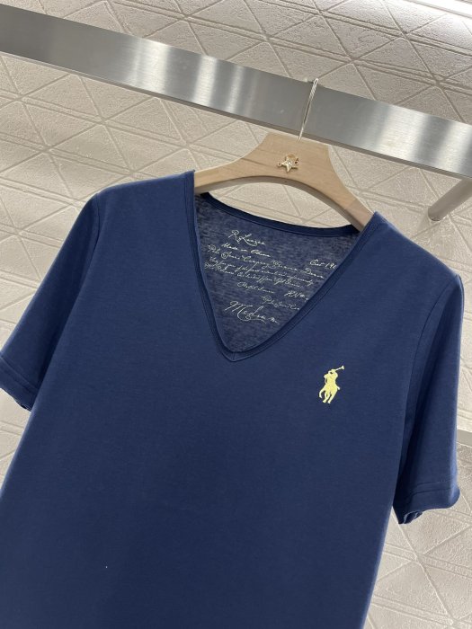 T-shirt women's фото 3