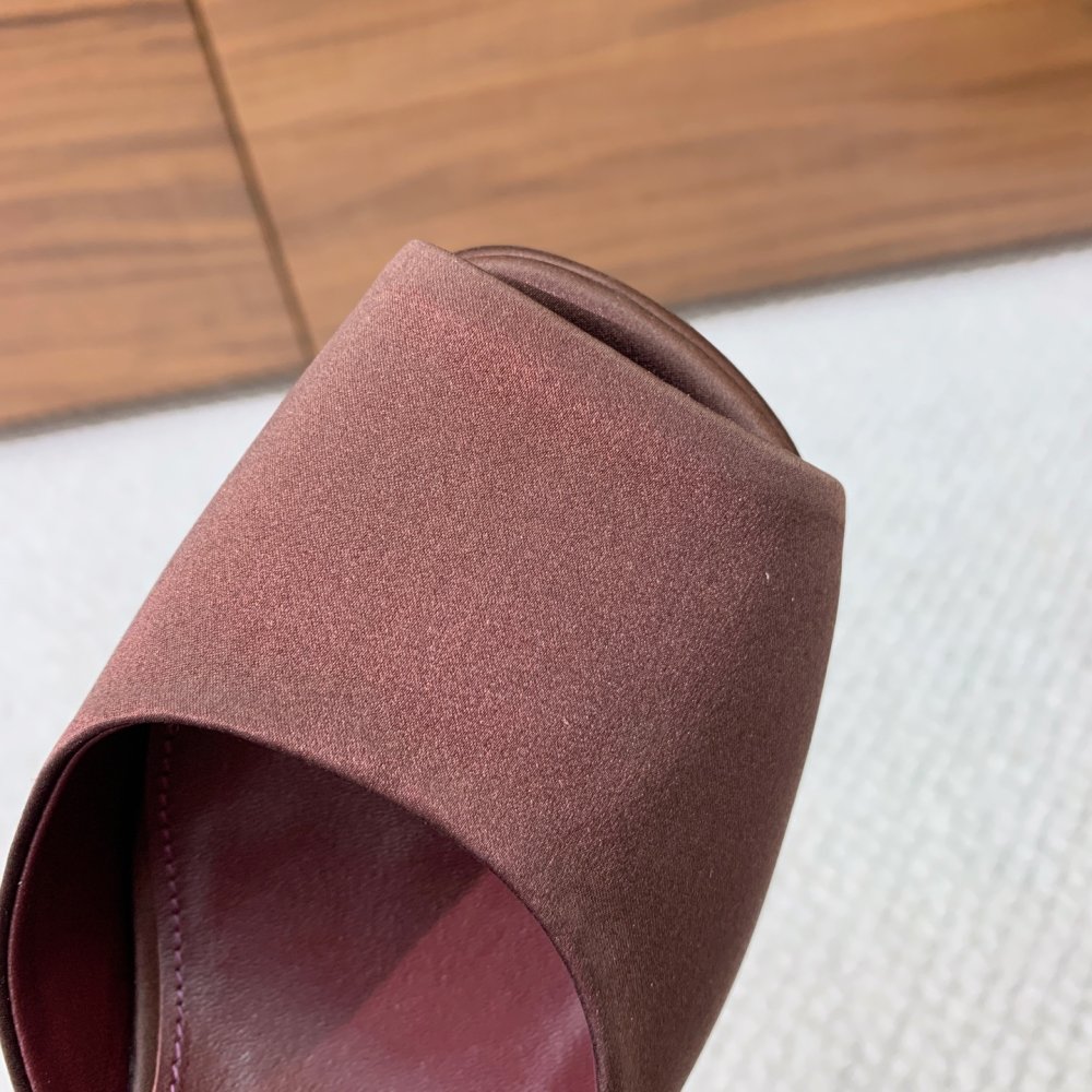 Босоніжки фото 7