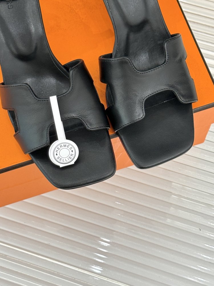 Босоножки фото 7