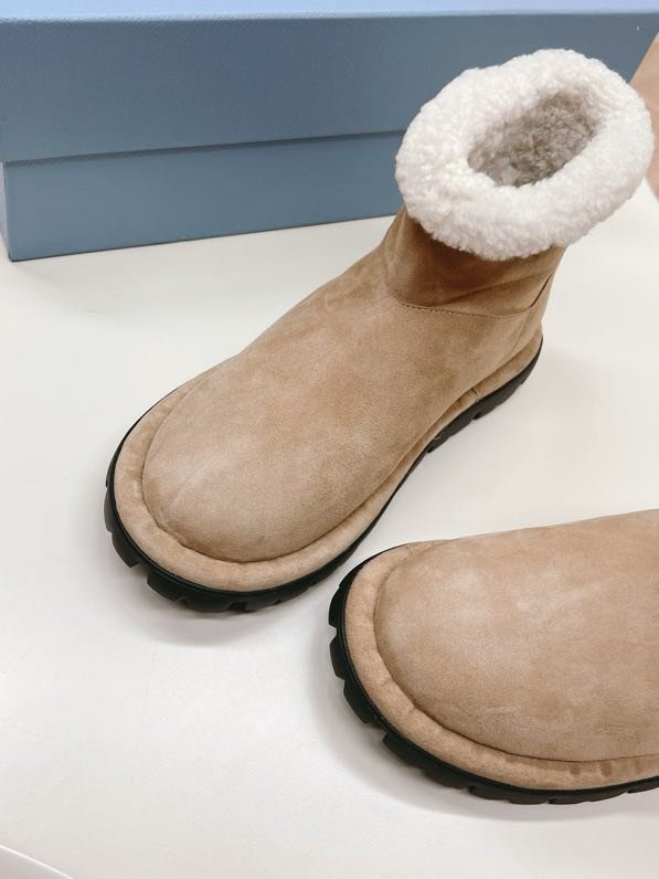 Ugg boots on fur winter фото 7