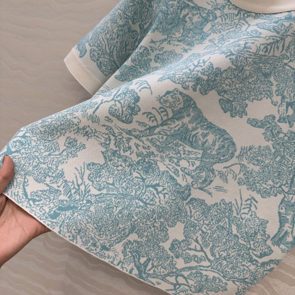 Футболка женская фото 7