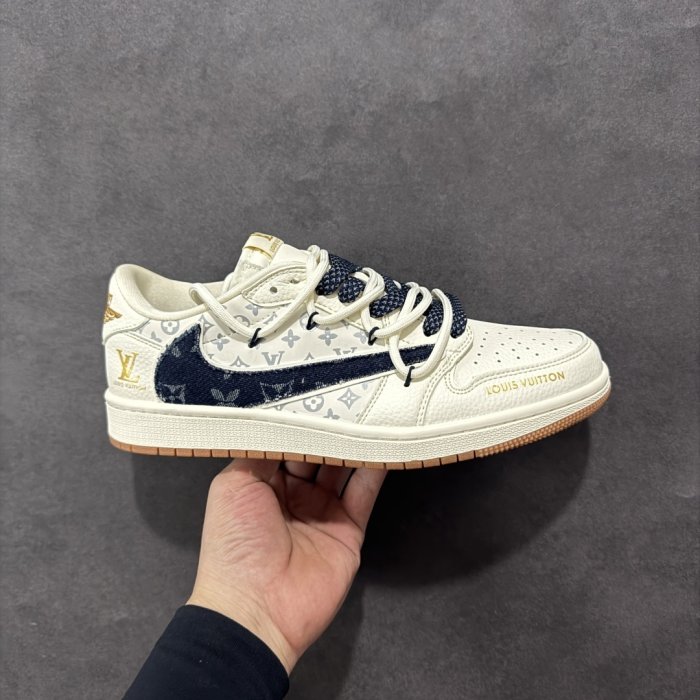 Кроссовки Travis Scott x Fragment Design x Air Jordan 1 Low