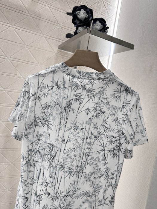 Футболка фото 4