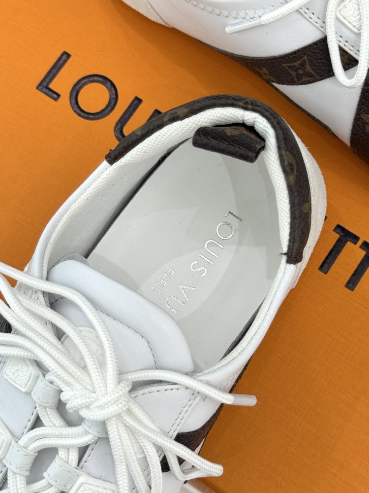 Sneakers women's фото 8