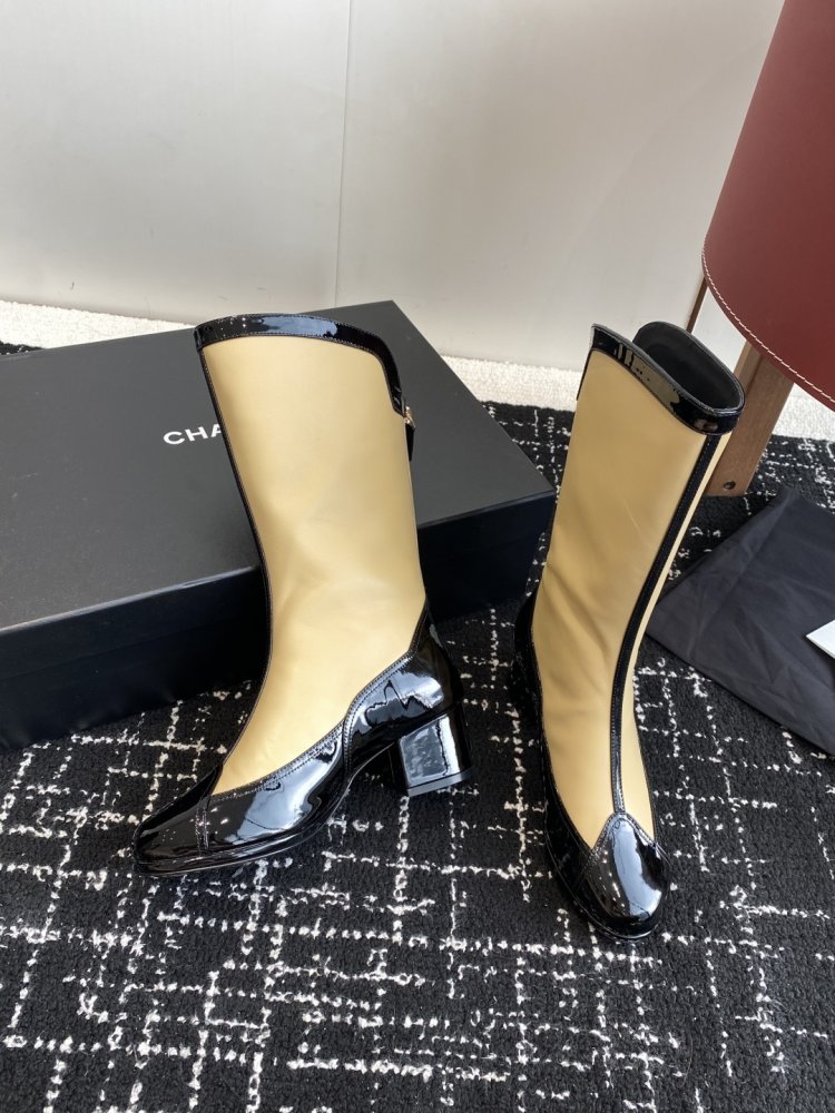 Boots women's фото 5