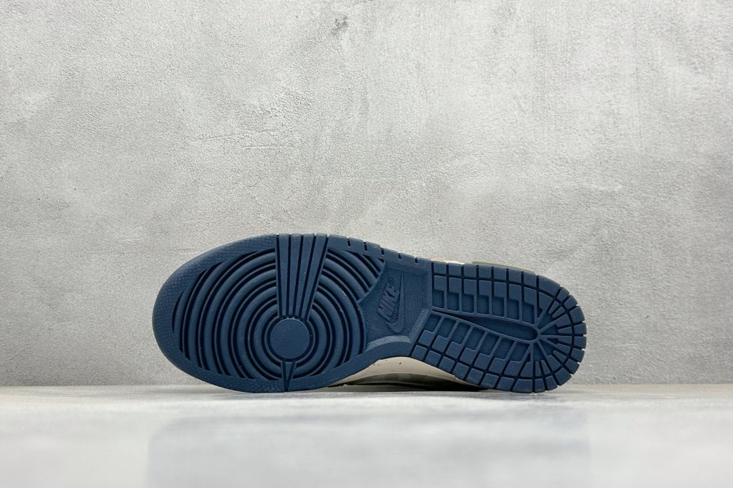 Кроссовки Nike SB Dunk Low фото 4