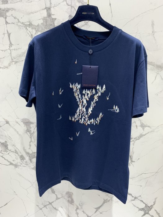 Футболка жіноча фото 2