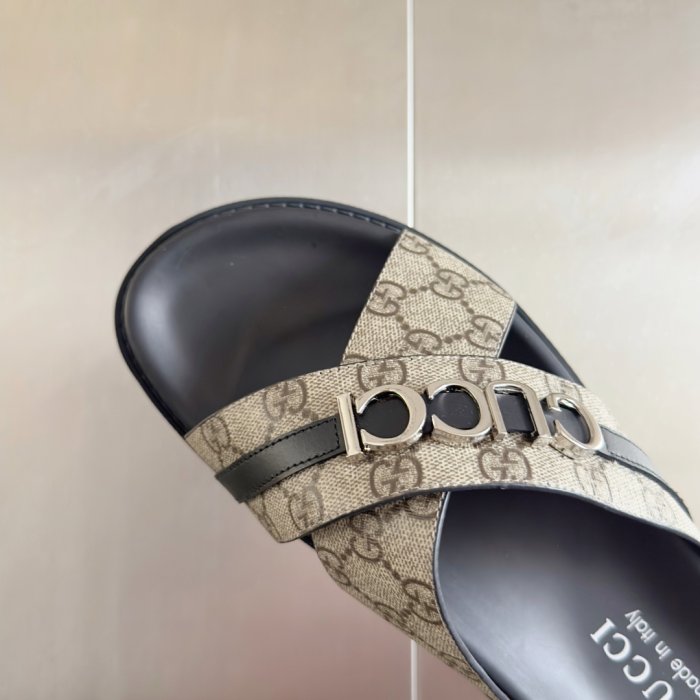 Шльопанці чоловічі фото 8