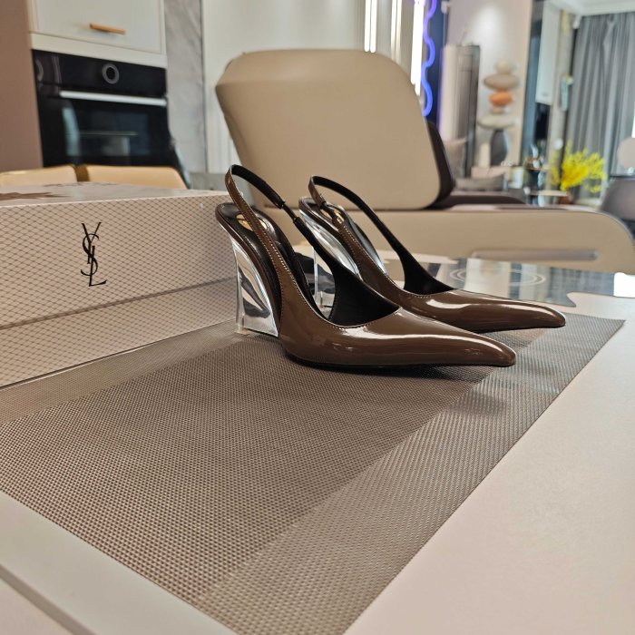 Взуття фото 3