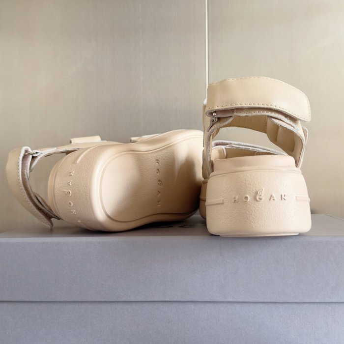 Сандалии женские фото 9