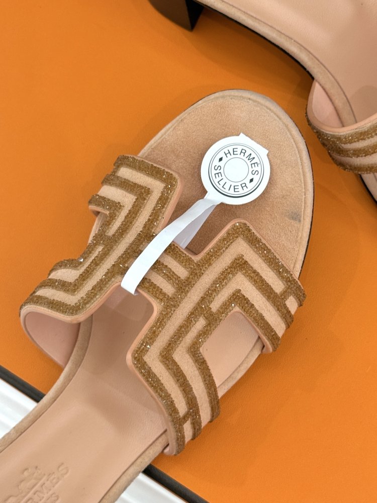 Босоножки фото 7