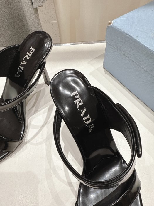 Босоніжки фото 6