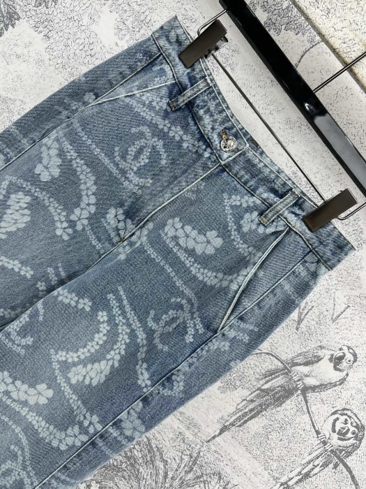 Jeans women's фото 2