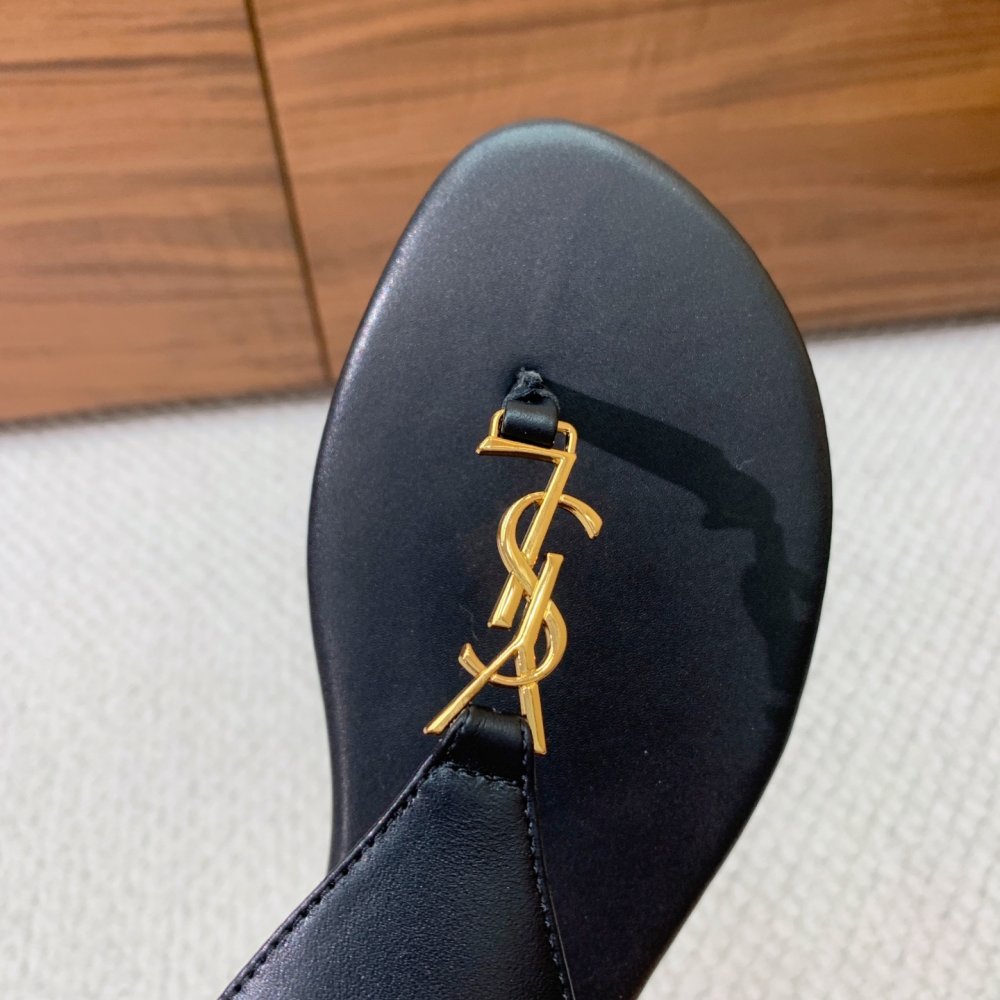 Сандалии женские фото 7