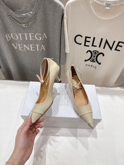 Туфли женские фото 3