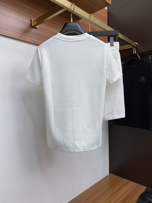 Костюм чоловічий фото 8