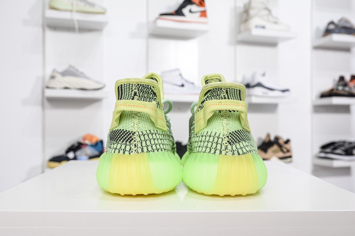 Кроссовки Yeezy Boost 350 V2 Yeezreel FW5191 фото 2