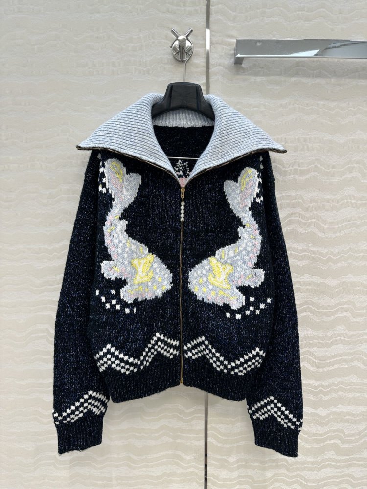 Кофта женская