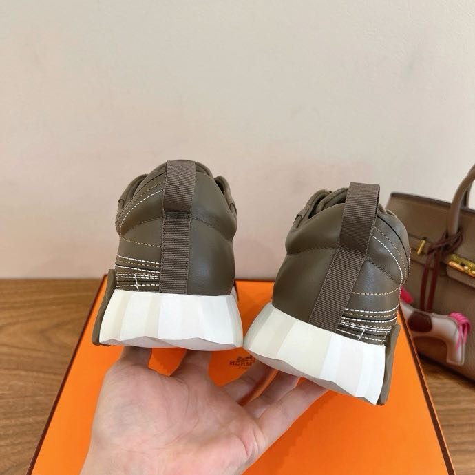 Кроссовки фото 3