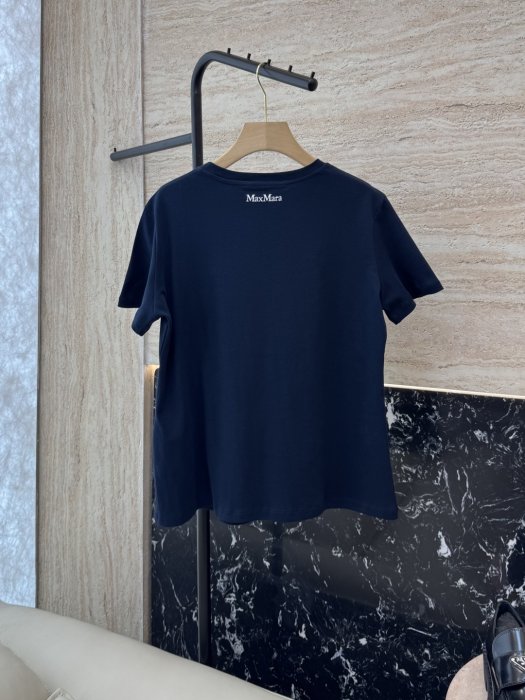 T-shirt women's фото 2