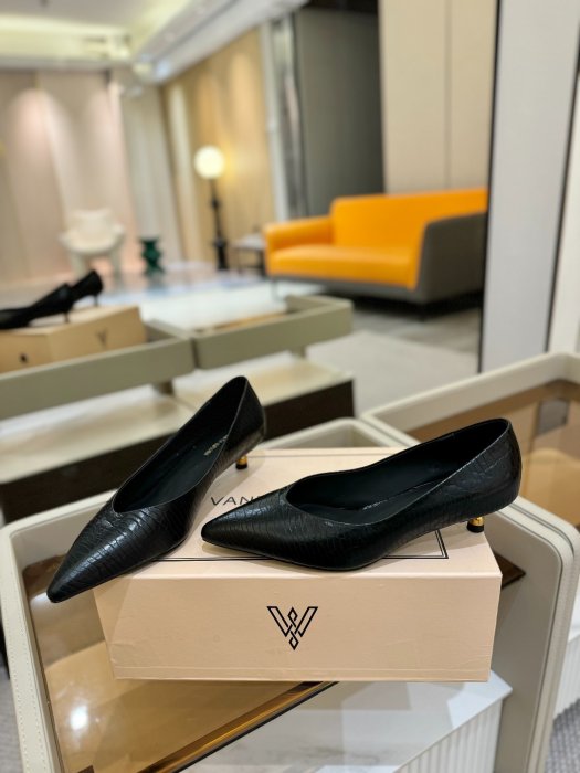 Туфлі жіночі фото 6