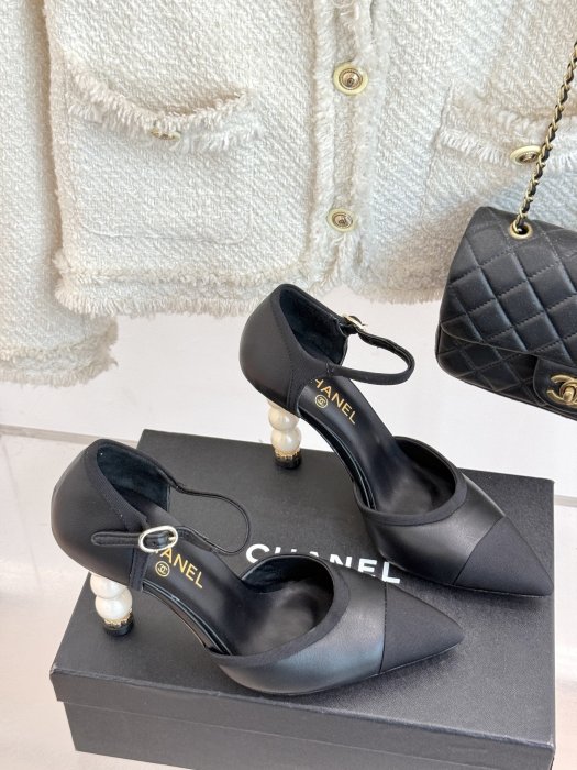 Босоножки фото 3