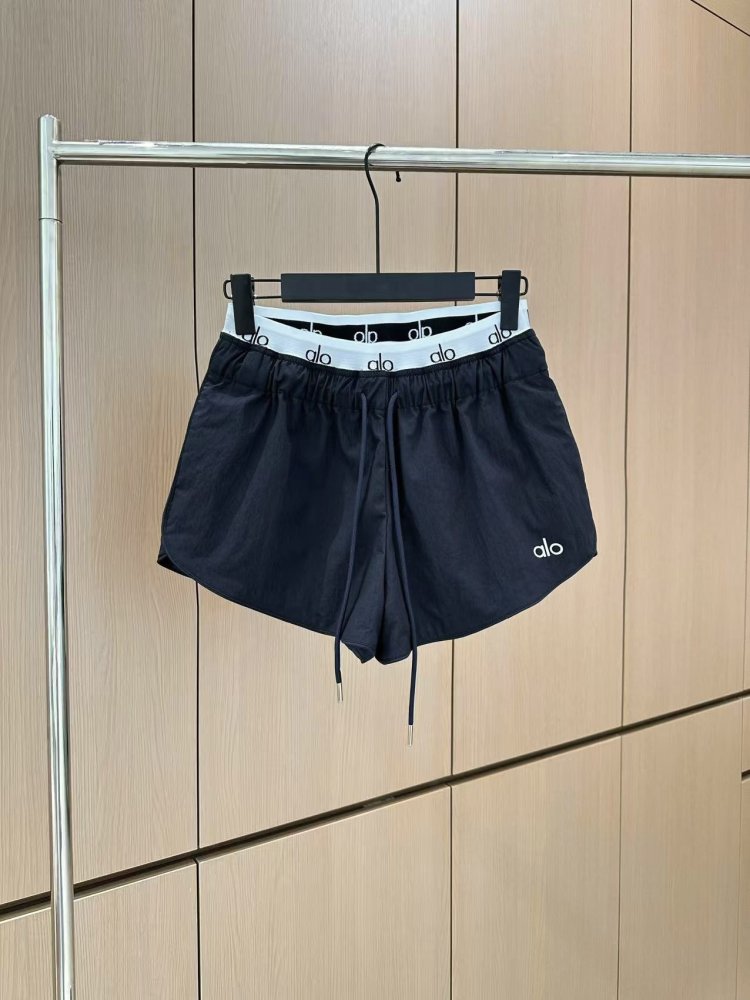 Shorts women's фото 2