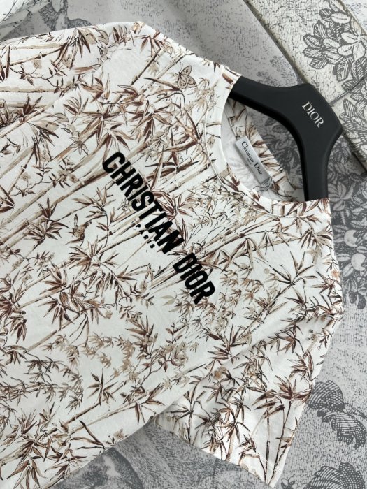 Футболка женская фото 4