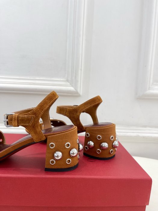 Босоножки фото 8