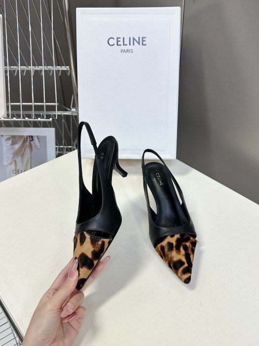 Босоножки фото 4