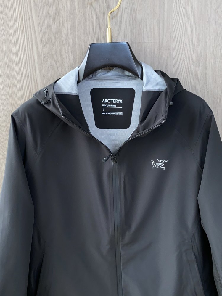 Куртка вітровка чоловіча фото 2