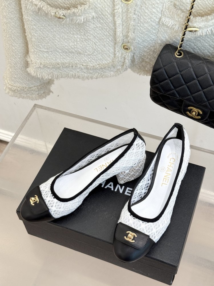 Туфли женские фото 2