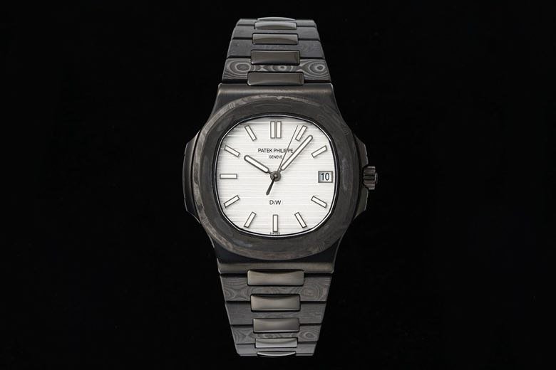 Clock Wrist Patek Philippe Nautilus 5711