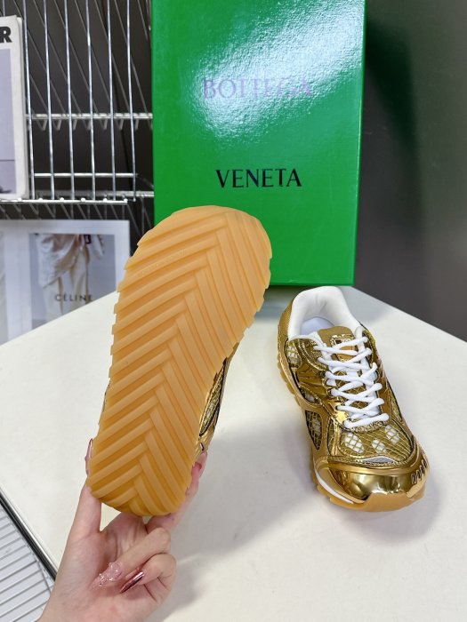 Кроссовки фото 9