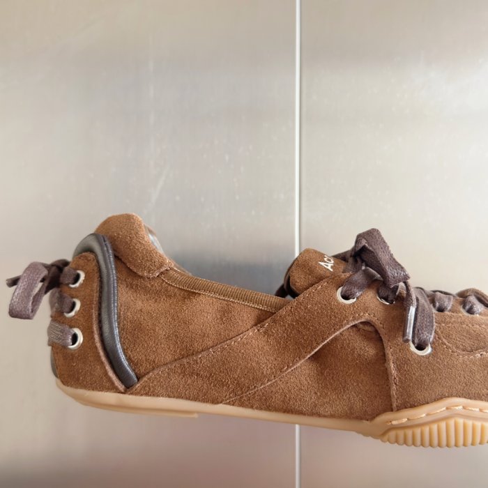 Кросівки фото 8