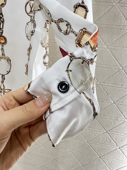 Shirt women's фото 5