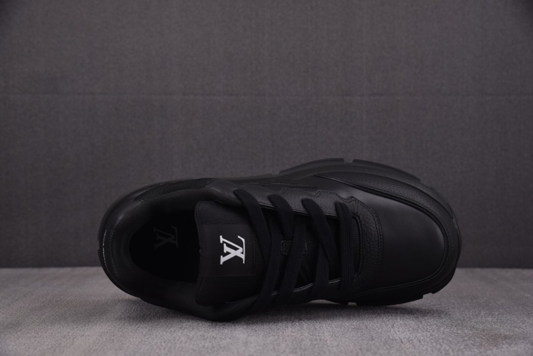 Кроссовки LOUIS VUITTON Classic Black фото 3