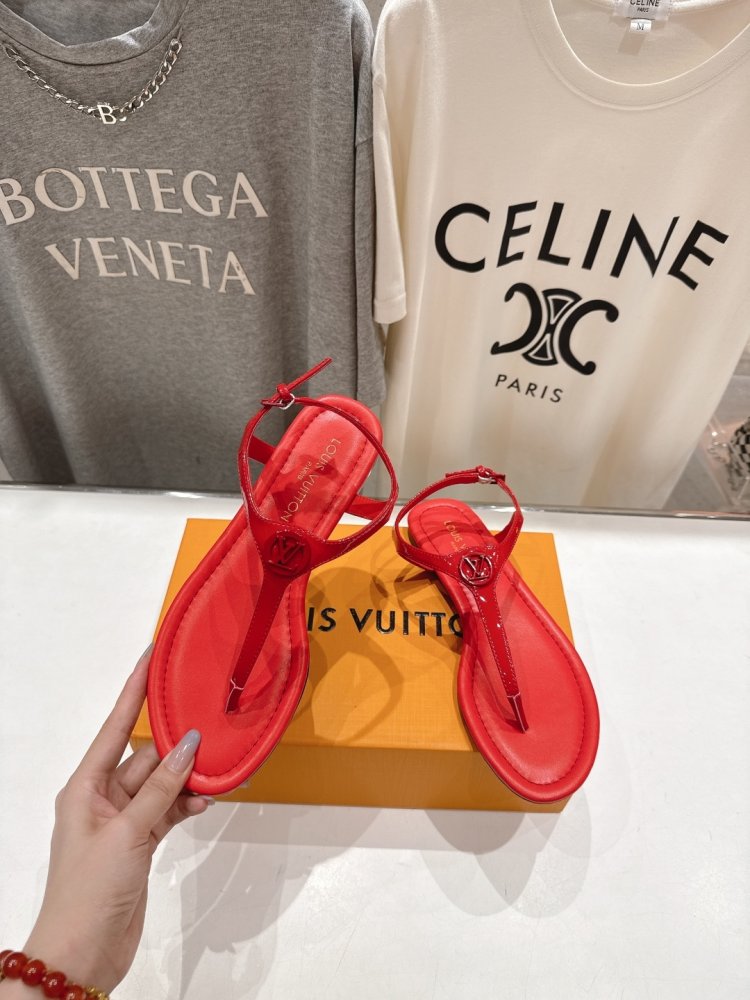 Сандалии женские фото 4