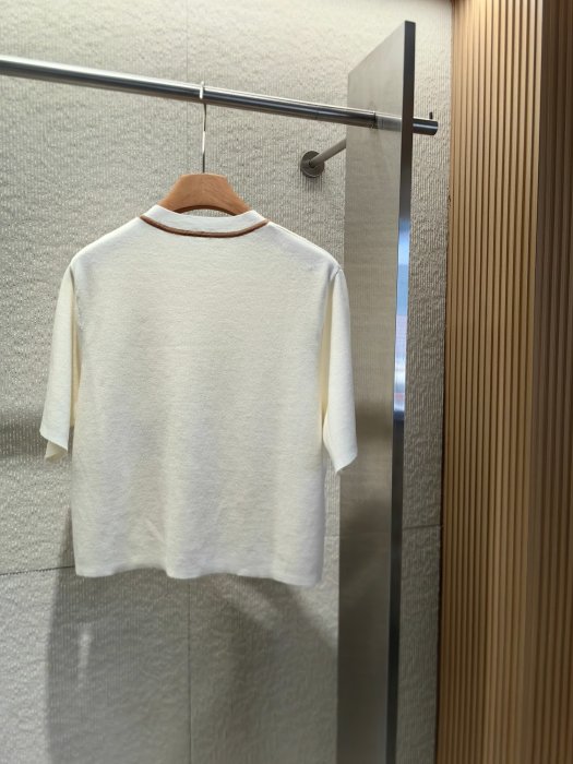 Футболка женская фото 8