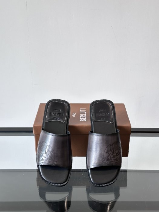 Шльопанці чоловічі фото 6