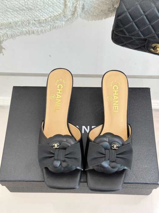 Босоножки фото 4