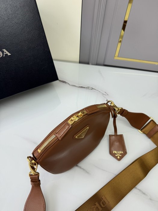 Сумка жіноча Leather Mini Shoulder Bag 1BH212 18 см фото 7