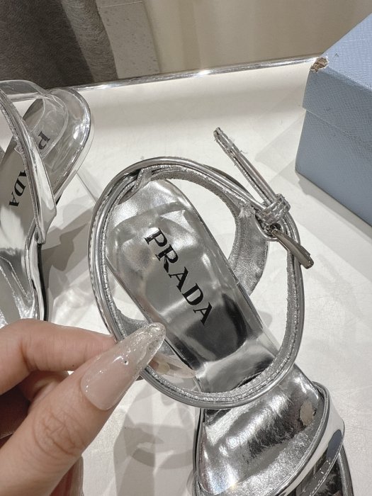 Босоніжки фото 8