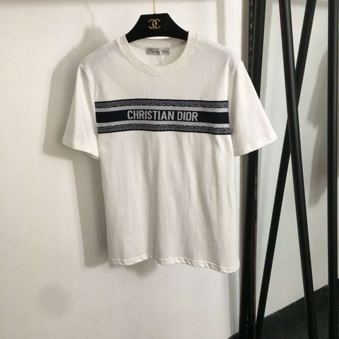 Костюм женский фото 6