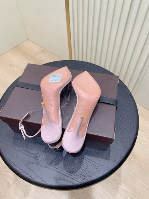 Босоножки фото 2